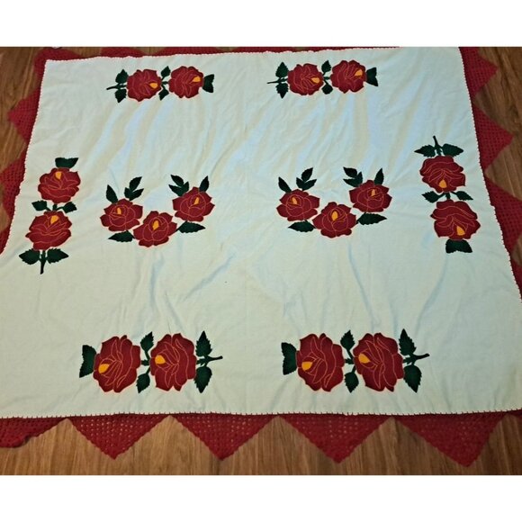 Handmade Red Rose Applique Quilt Twin Crochet Lace Trim Country Farmhouse 70x59 - Picture 2 of 8